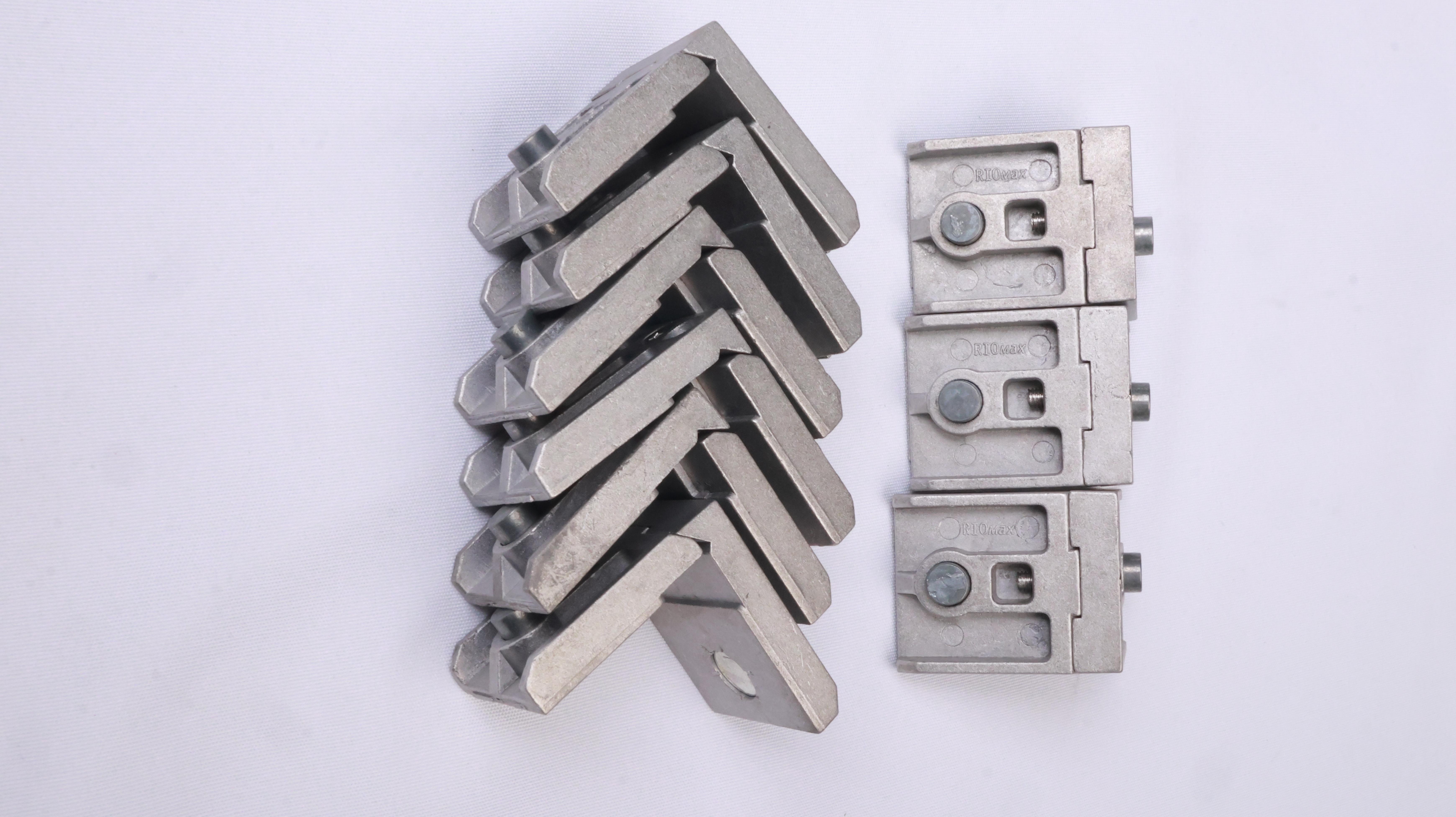 Angle Connector